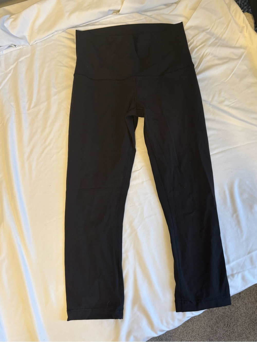 Black High-Waist Lululemon Crop Leggings